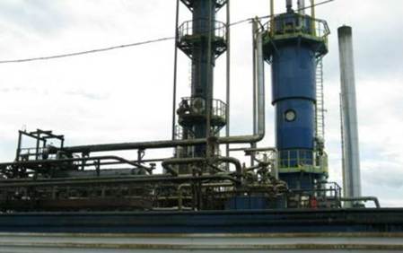 нефтеперерабатывающий завод помимо выбрасываемых отходов нефтепереработки в окружающую среду, нередки и аварии происходящие на заводе